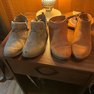 Size 12/13 Little girls boots